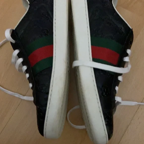 Gucci - Picture 2 of 14